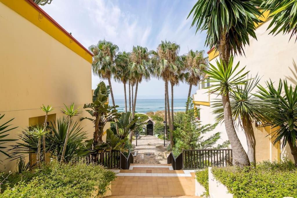Oleholidays 1133 Romana Playa Primera Linea Playa Marbella Exterior foto