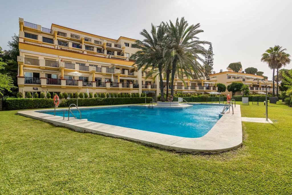 Oleholidays 1133 Romana Playa Primera Linea Playa Marbella Exterior foto